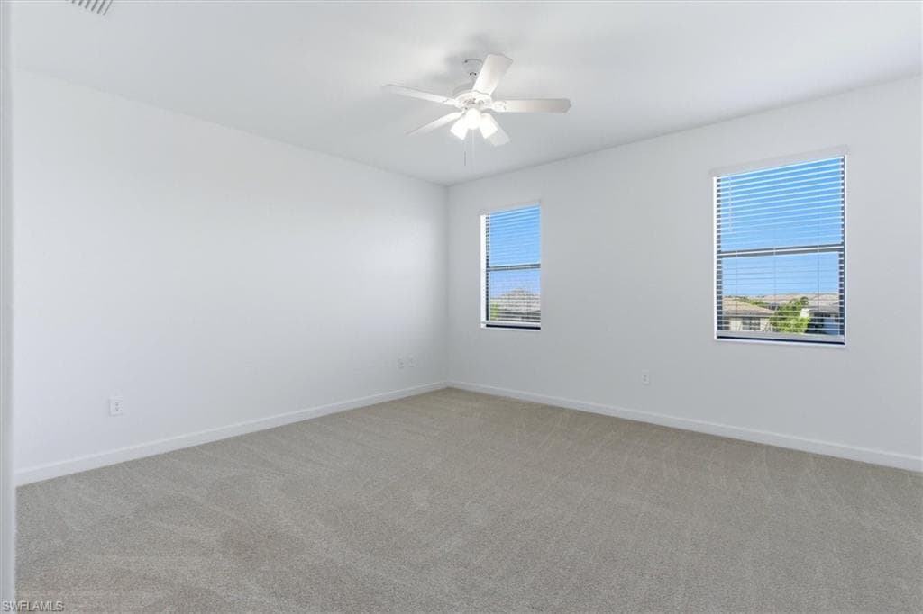 14128 Pine Lodge LN-12