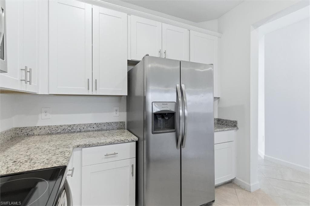 14128 Pine Lodge LN-10