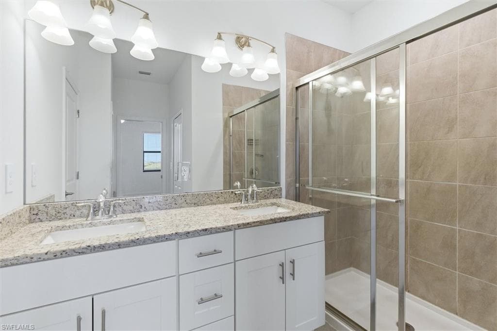 14128 Pine Lodge LN-21