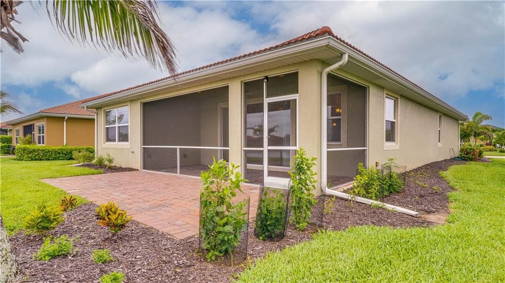 3036 Sunset Pointe CIR-32
