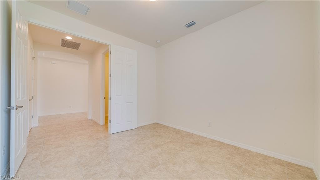 3036 Sunset Pointe CIR-11
