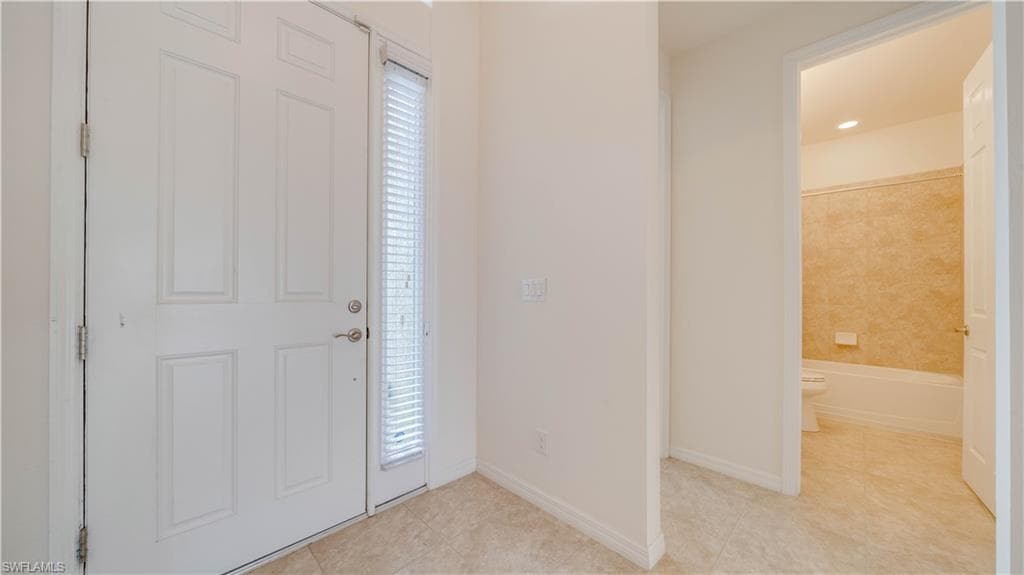 3036 Sunset Pointe CIR-8