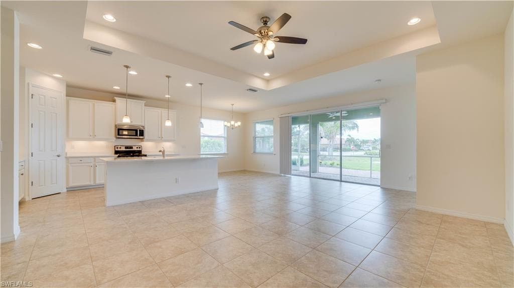3036 Sunset Pointe CIR-25