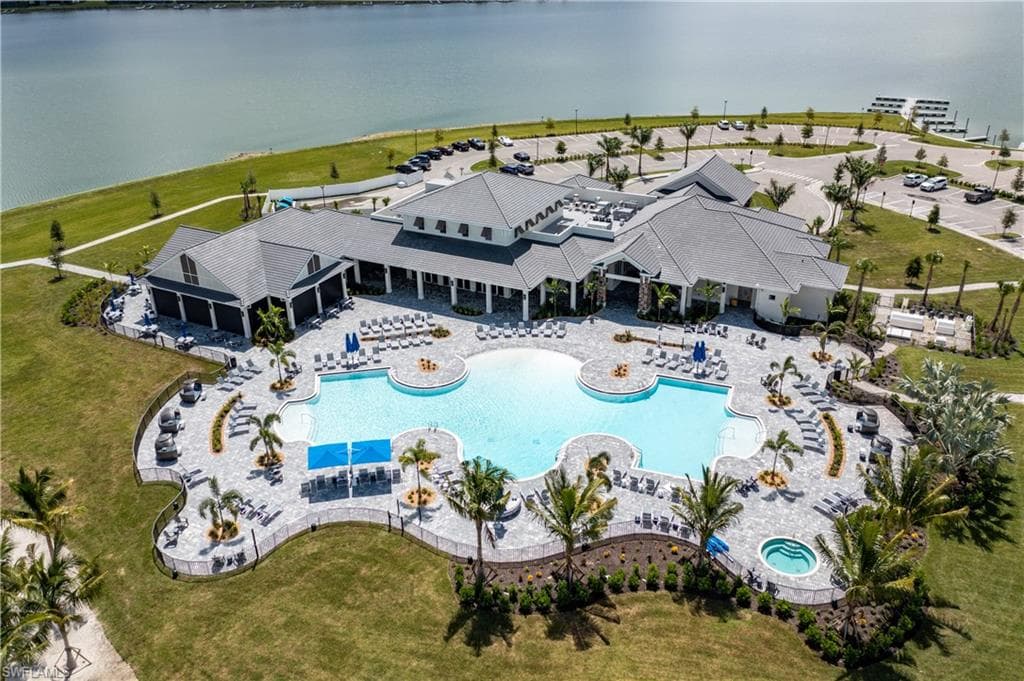 14083 Blue Bay CIR-43
