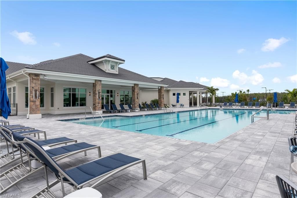 14083 Blue Bay CIR-32