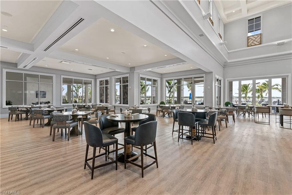 14083 Blue Bay CIR-28