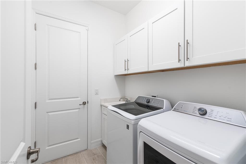 14083 Blue Bay CIR-14