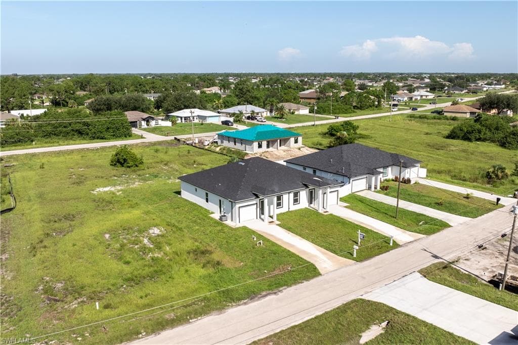 430 Petite AVE-47