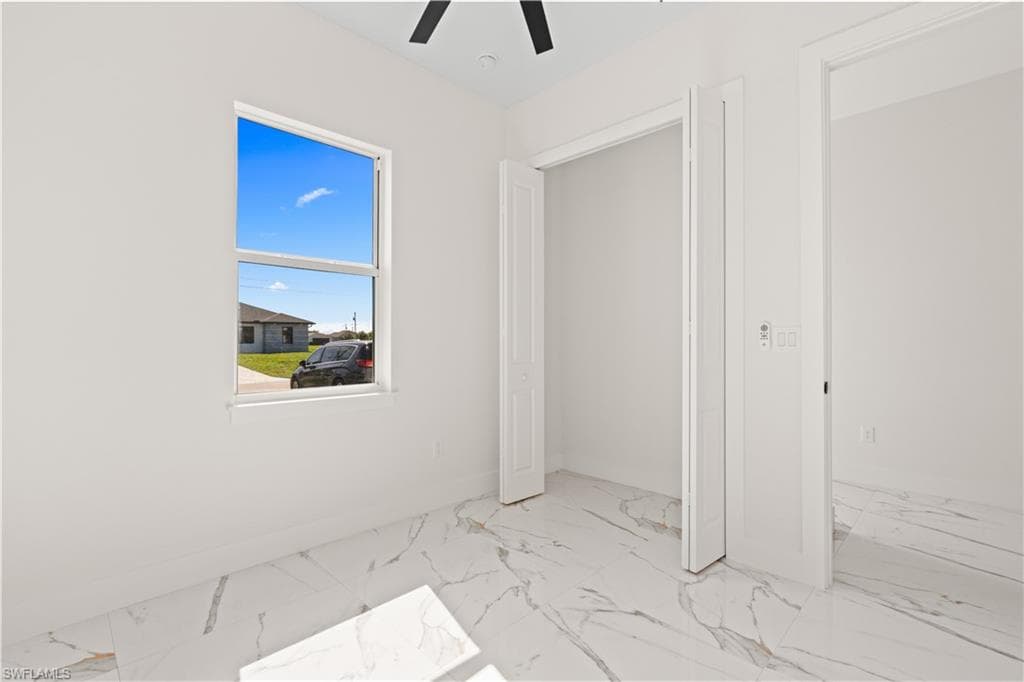 430 Petite AVE-16