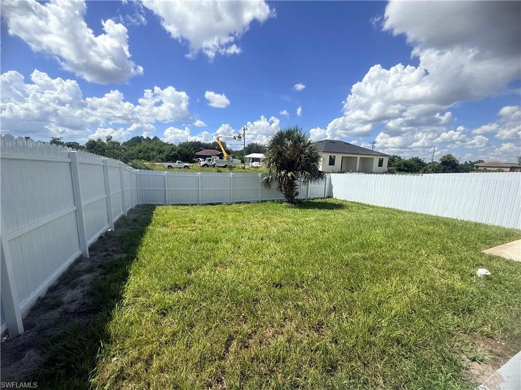 430 Petite AVE-8
