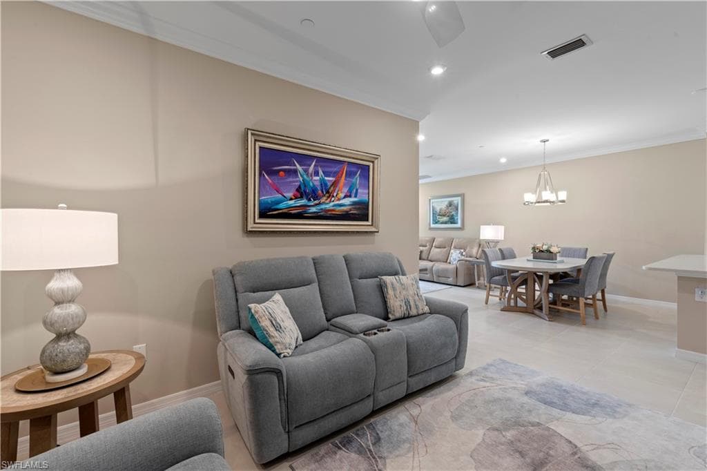 11790 Venetian Lagoon DR 103-19