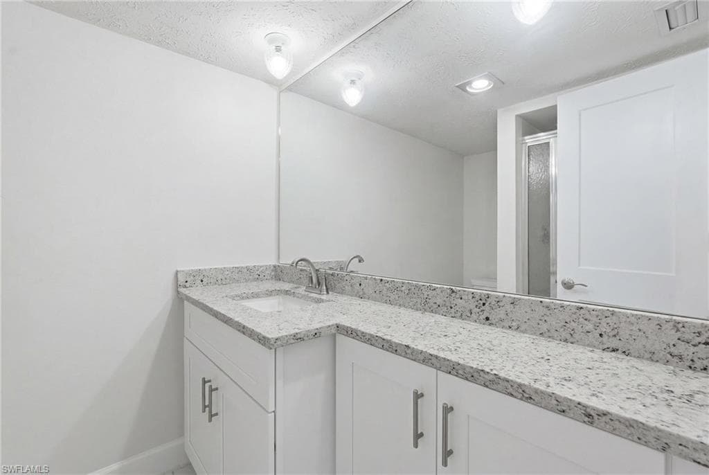 16211 Dublin CIR 104-22