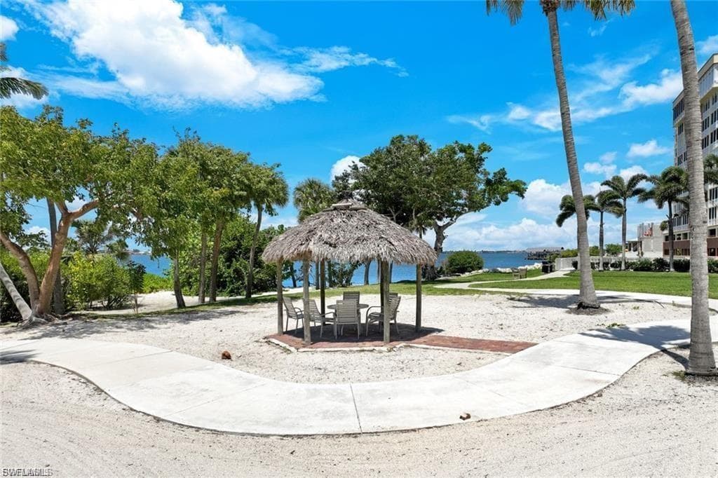 14250 Royal Harbour CT 713-37