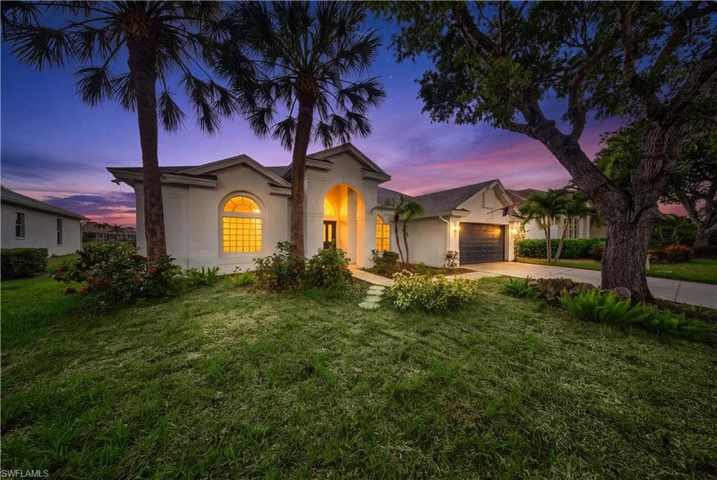 2628 White Cedar LN-32