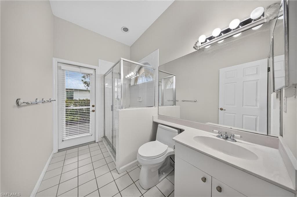 2628 White Cedar LN-30