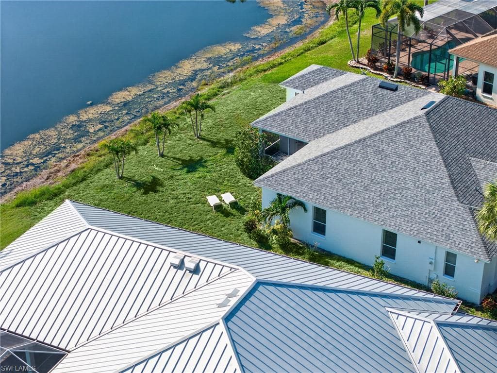 2628 White Cedar LN-38