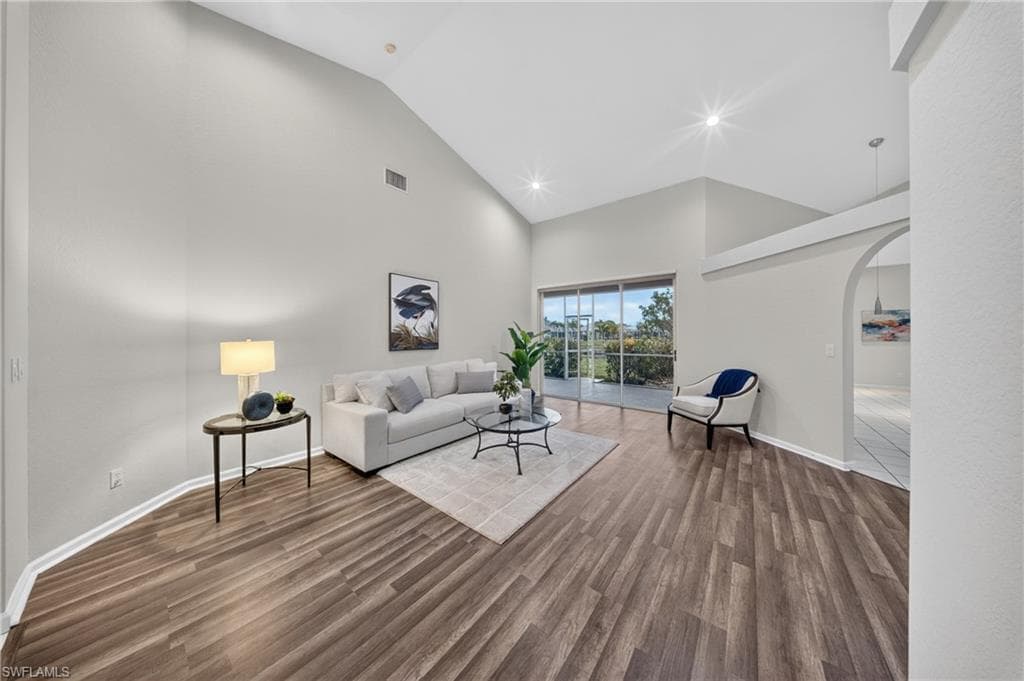 2628 White Cedar LN-11