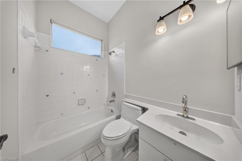 2628 White Cedar LN-29
