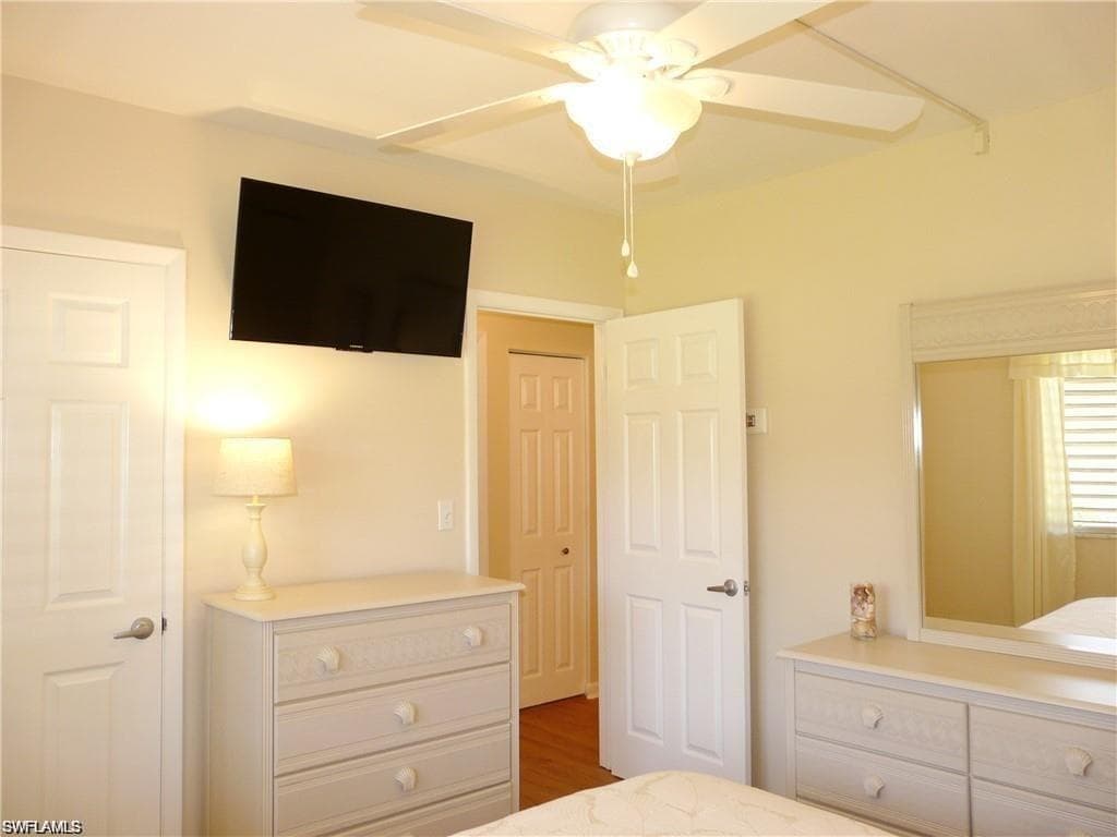 167 Collier BLVD L5-8
