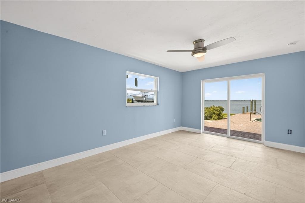 3 Bayview BLVD-14