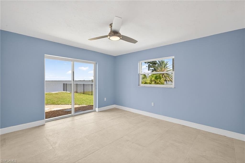 3 Bayview BLVD-18