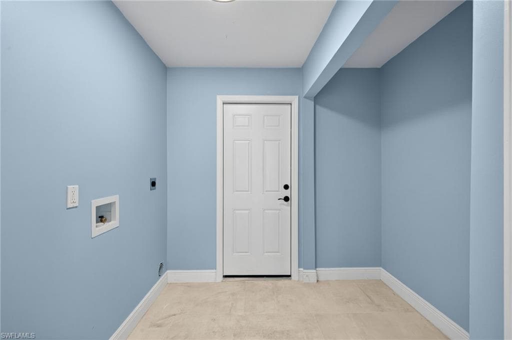 3 Bayview BLVD-25
