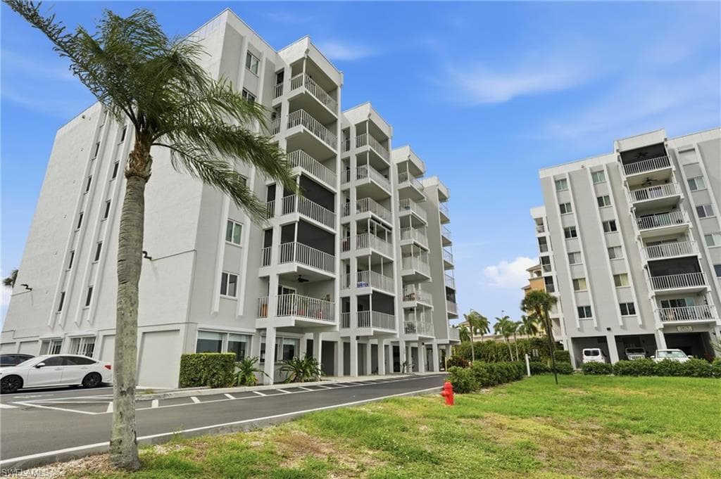 2885 Palm Beach BLVD 301-20