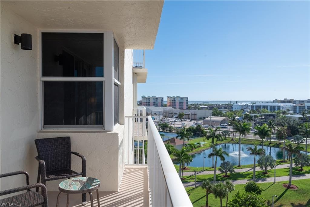 7360 Estero BLVD 703-6