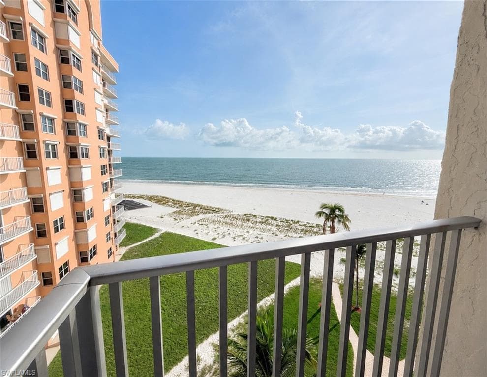 7360 Estero BLVD 703-3