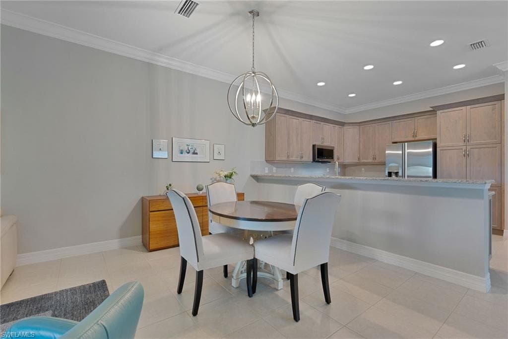 13322 Silktail DR-10