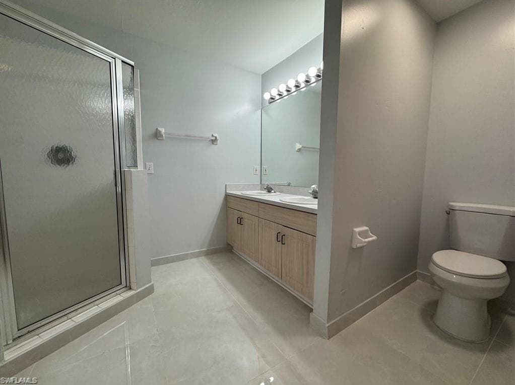 4649 Santiago LN-17