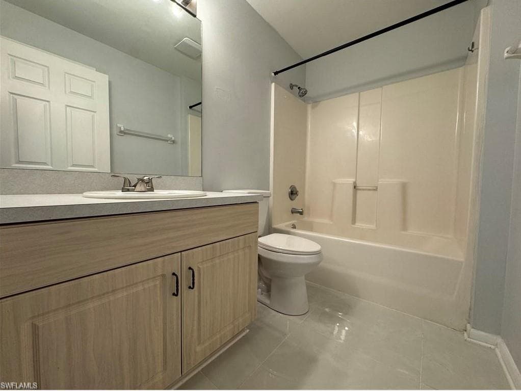 4649 Santiago LN-20