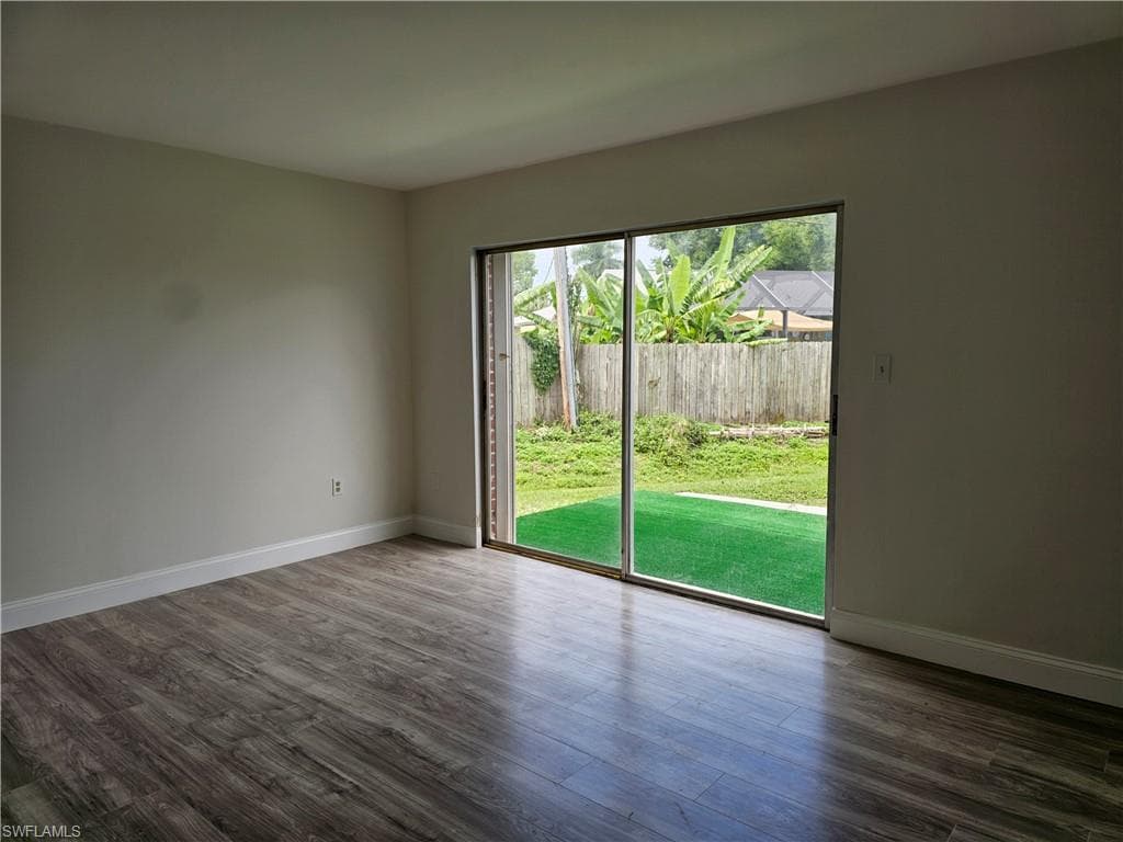 864 Courtington LN 12-13