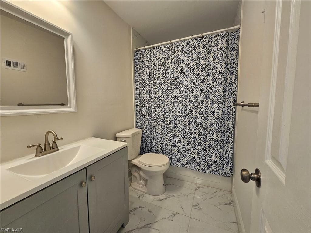 864 Courtington LN 12-17
