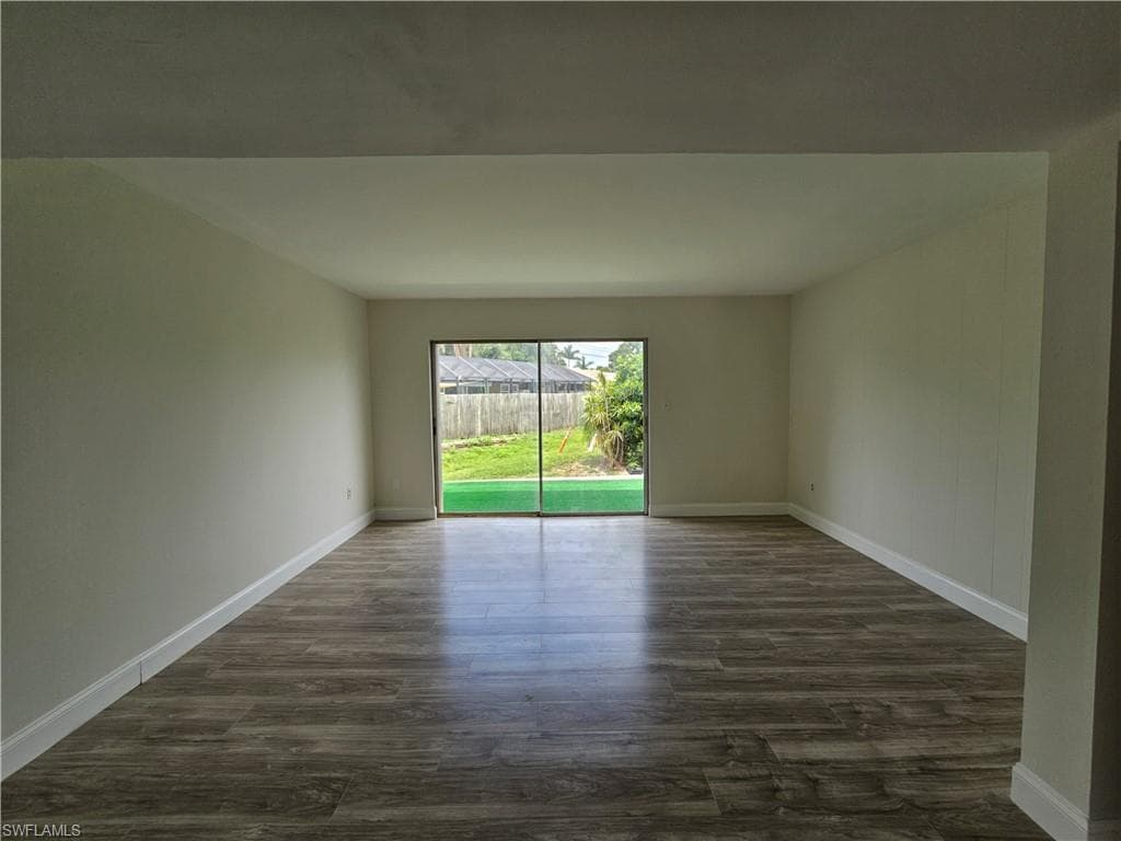 864 Courtington LN 12-18
