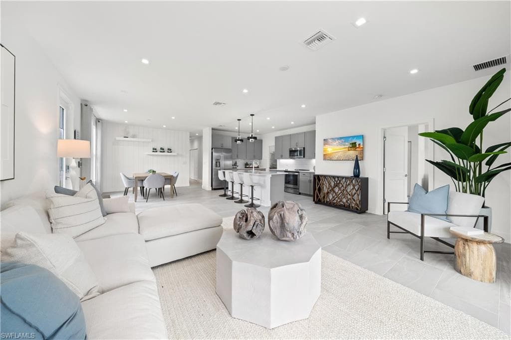 10943 Salt Bay WAY-9