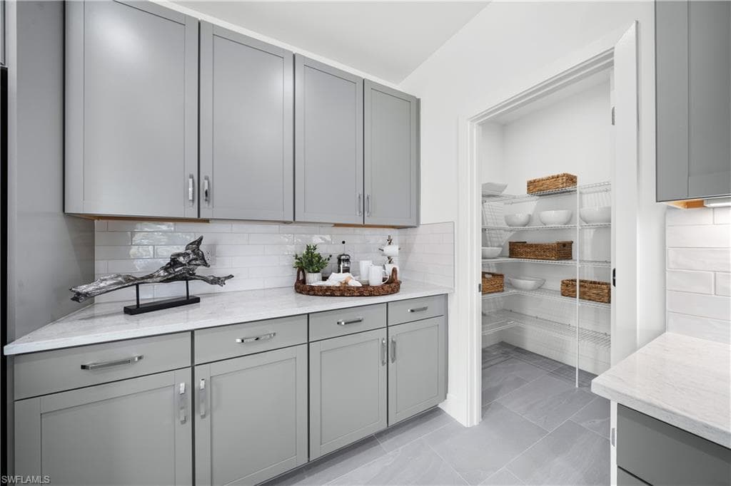 10943 Salt Bay WAY-10