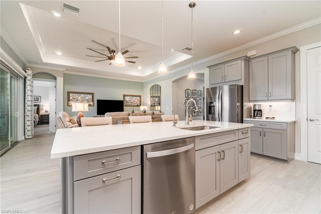 16813 Bay Island CT-6