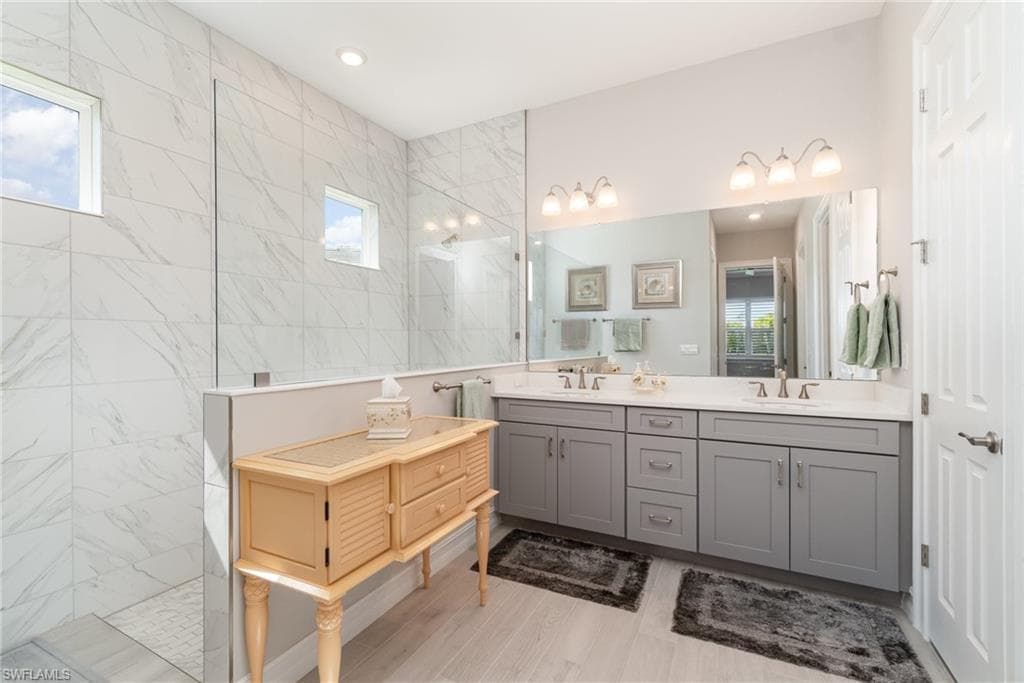 16813 Bay Island CT-14