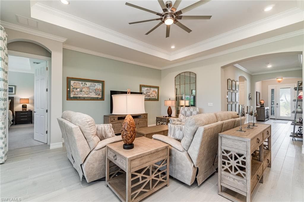 16813 Bay Island CT-11