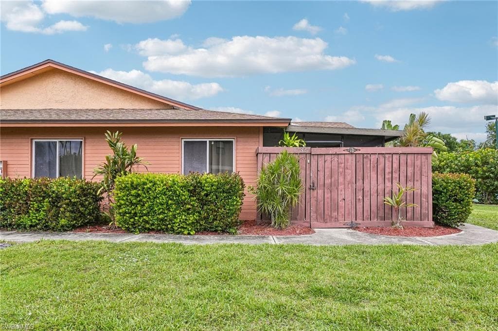17327 Birchwood LN-2