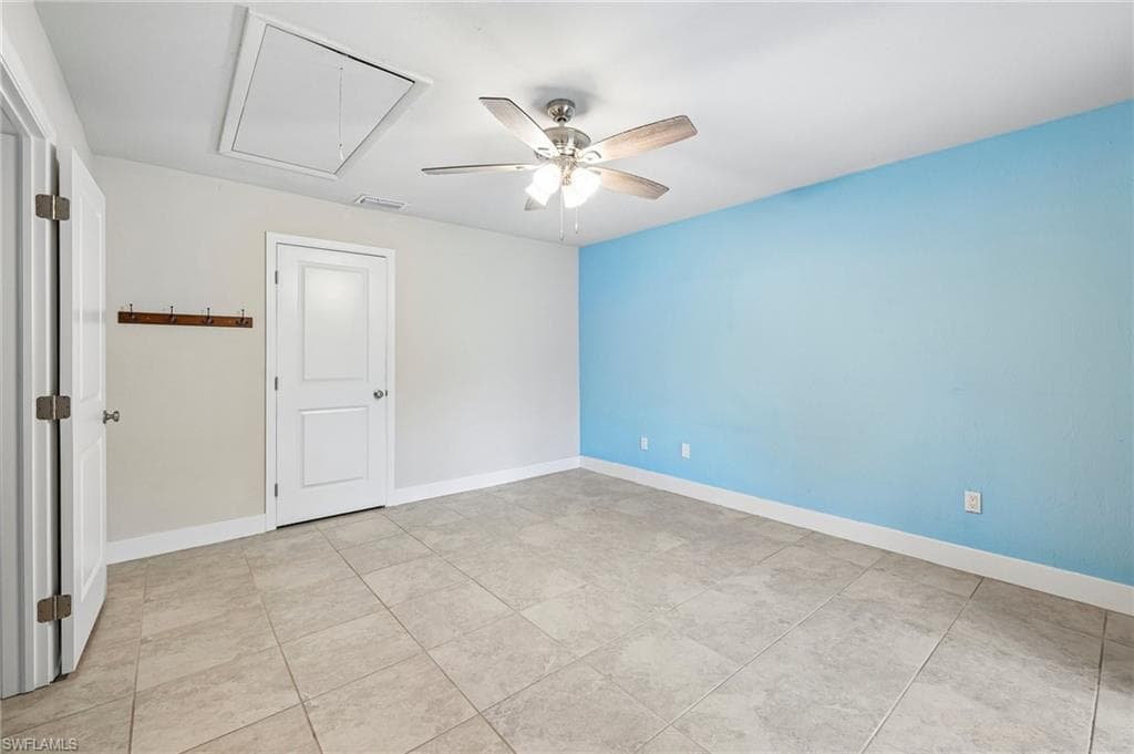 17327 Birchwood LN-16
