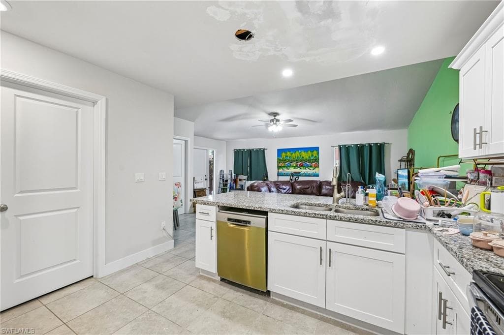 17327 Birchwood LN-12