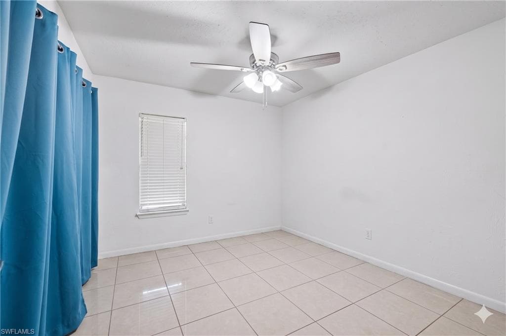 17327 Birchwood LN-20