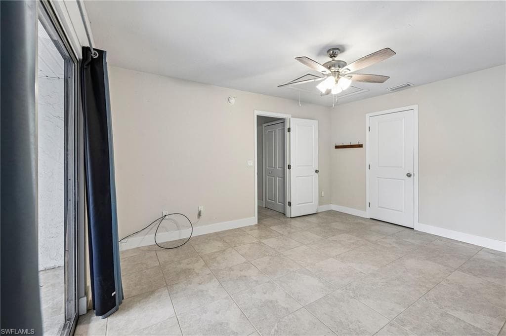 17327 Birchwood LN-18