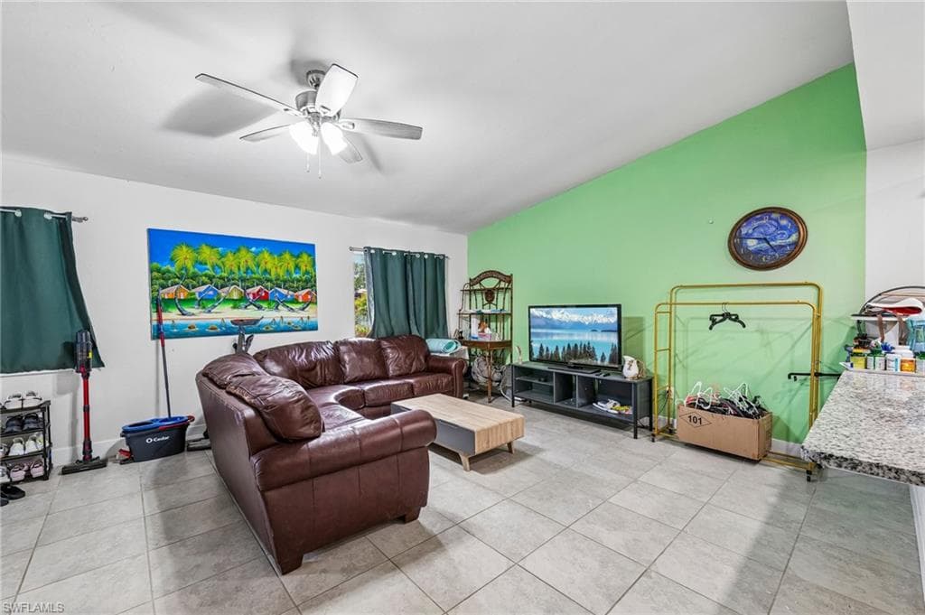 17327 Birchwood LN-11