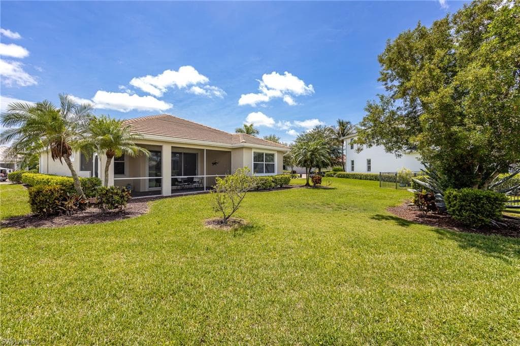 2466 Ashbury CIR-30