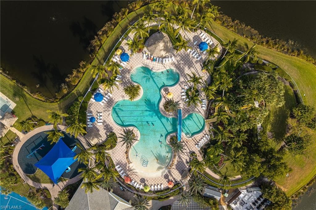 2466 Ashbury CIR-45