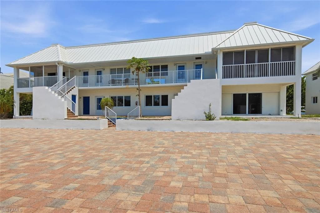 805 E Gulf DR 8A-25