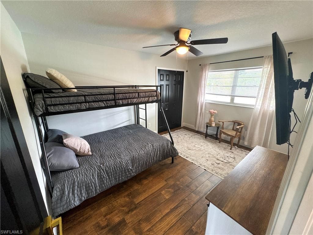 1019 Wyomi DR-17
